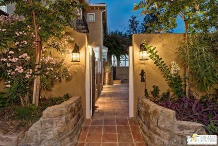 E Randolph Street, Glendale, California 91207