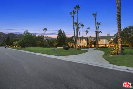 La Quilla Drive, Chatsworth, カリフォルニア 91311, アメリカ合衆国