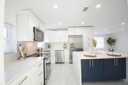 3541 NW 37th Avenue, Lauderdale Lakes, Florida 33309