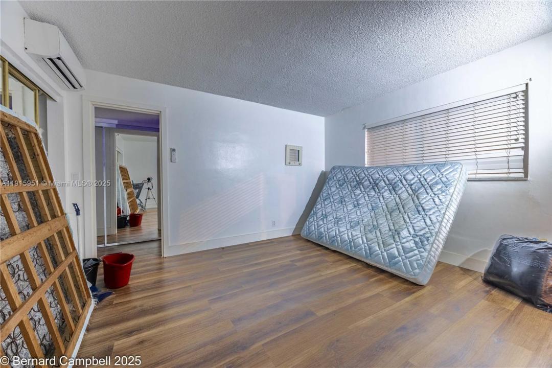 161 NE 10th Ave 15A, Hallandale Beach, Florida 33009, HOA KỲ