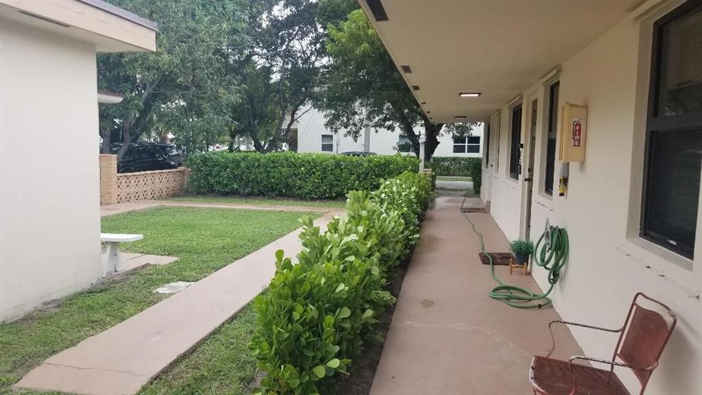 803 NE 8th St, Hallandale Beach, Flórida 33009, Estados Unidos