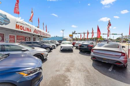 4245 E 8th Ave, Hialeah, Florida 33013