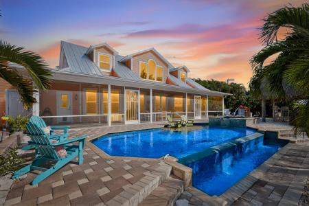 802 SE Portage Avenue, Port Saint Lucie, Florida 34984