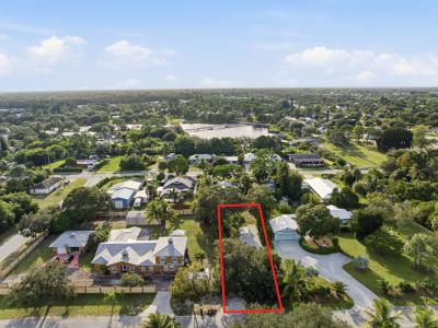 5028 SE Driftwood Avenue, Stuart, פלורידה 34997, ארצות הברית של אמריקה 