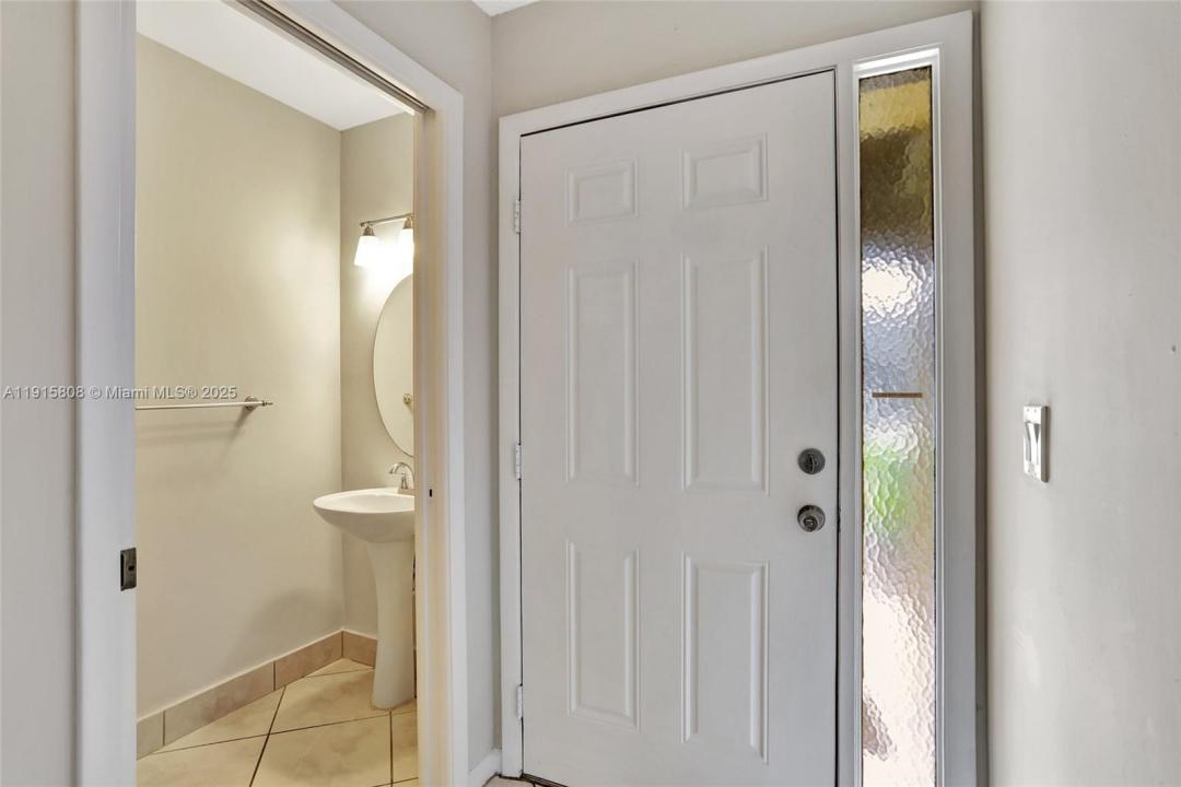 4615 S Carambola Cir S 27232, Coconut Creek, Florida 33066, Amerika Birleşik Devletleri