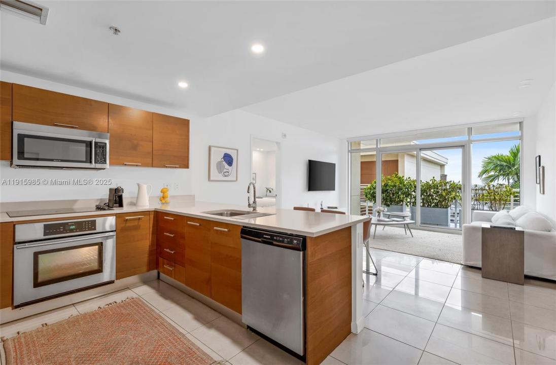 3250 NE 1st Ave 605, Miami, Floride 33137, États-Unis