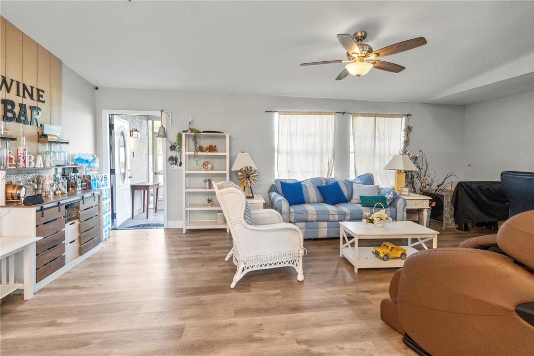 302 Floyd ave S, Naples, 佛羅里達州 33976, 美國