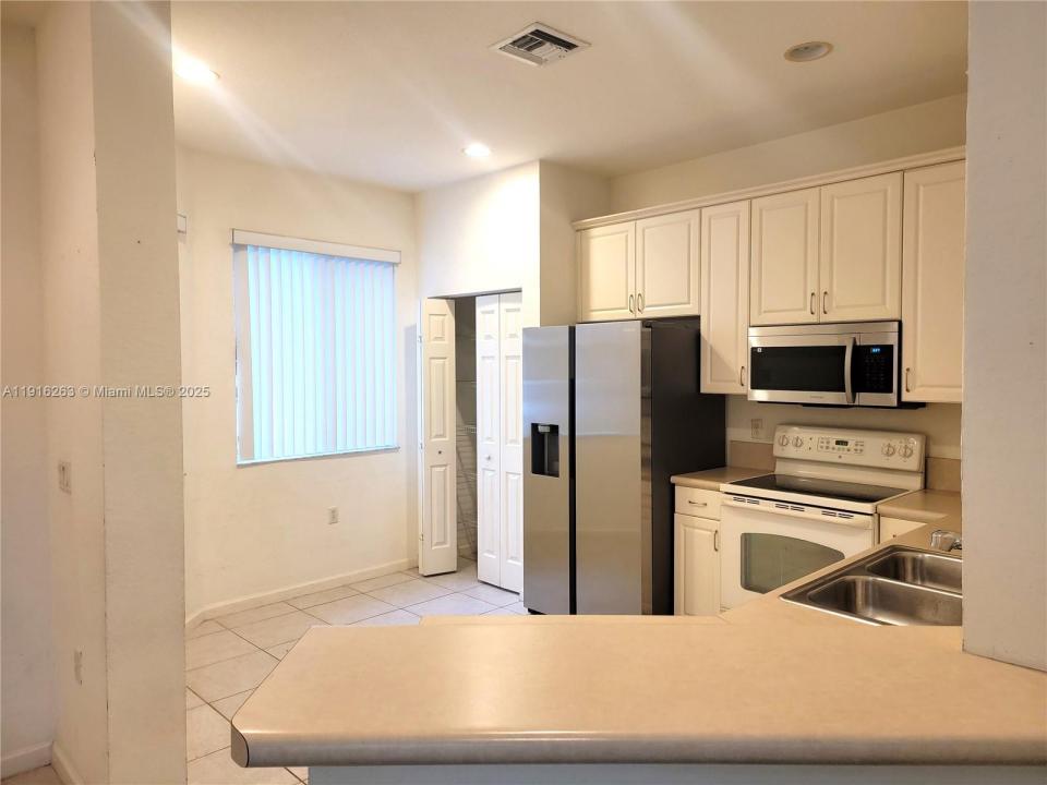 2513 SW Stockbridge Sq SW, Vero Beach, Флорида 32962, Соединенные Штаты