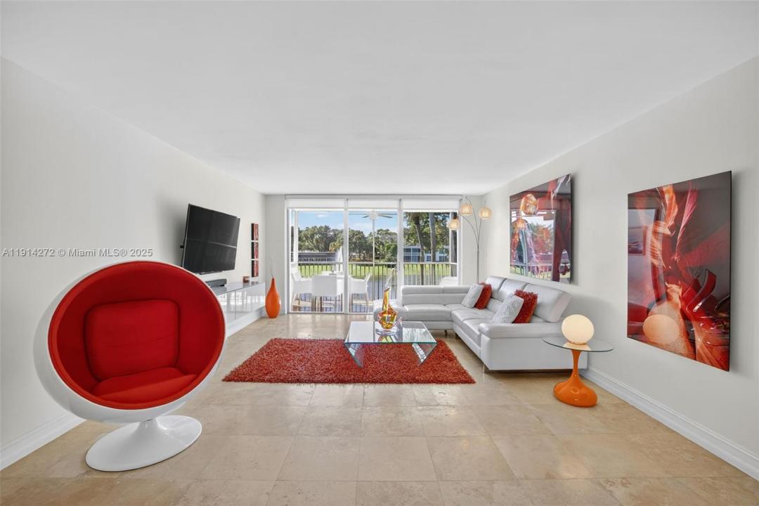 3611 Oaks Clubhouse Dr 202, Pompano Beach, Флорида 33069, Соединенные Штаты