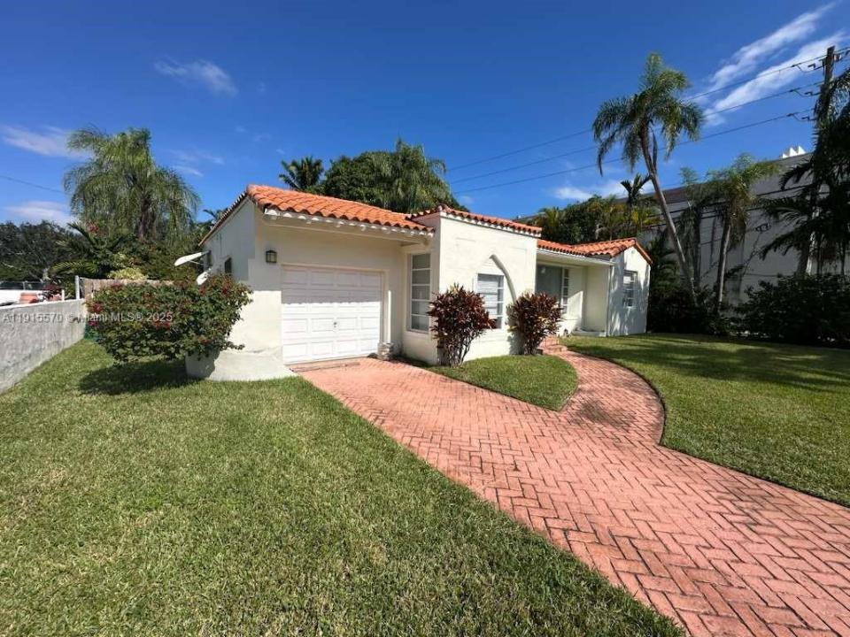 165 NE 98th St, Miami Shores, Florida 33138, Estados Unidos