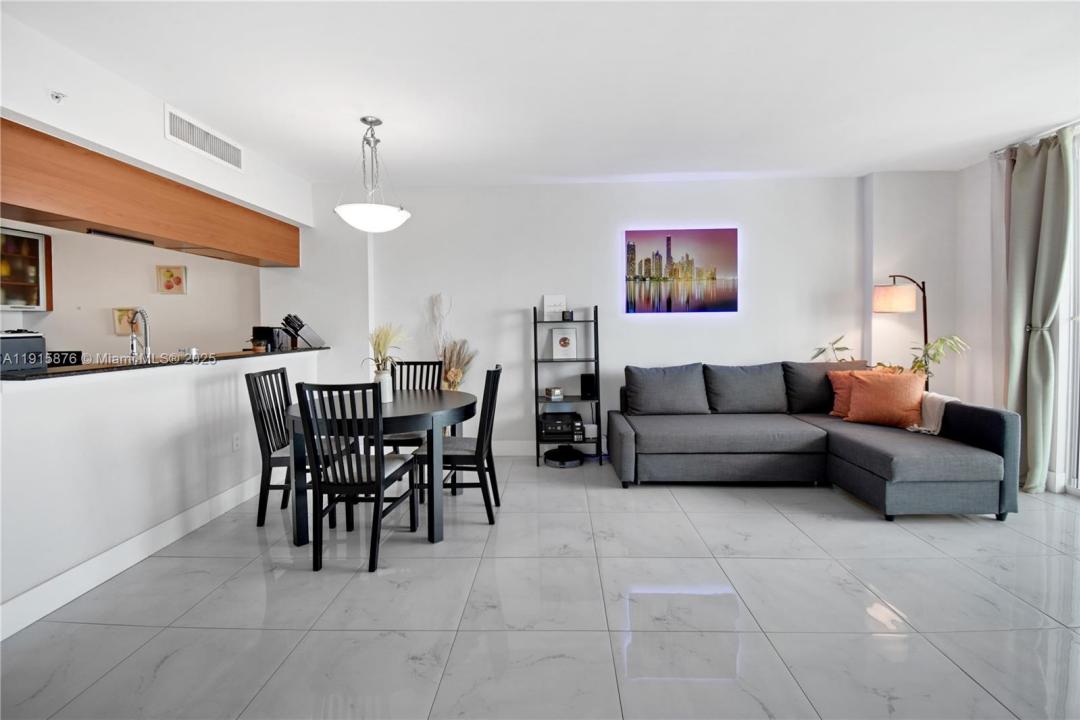 1800 N Bayshore Dr 4106, Miami, Flórida 33132, Estados Unidos