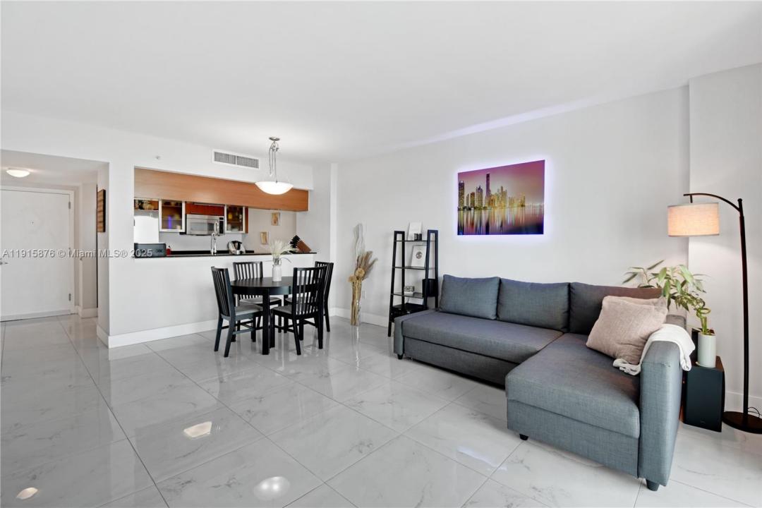 1800 N Bayshore Dr 4106, Miami, Flórida 33132, Estados Unidos