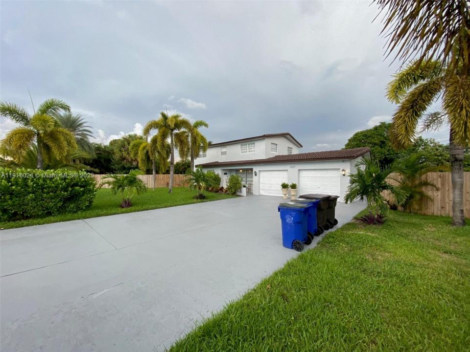 4297 NW 34th Ter, Lauderdale Lakes, Florida 33309, Estados Unidos