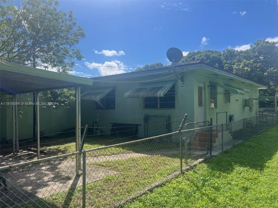 4751 NW 15th Ave, Miami, Florida 33142