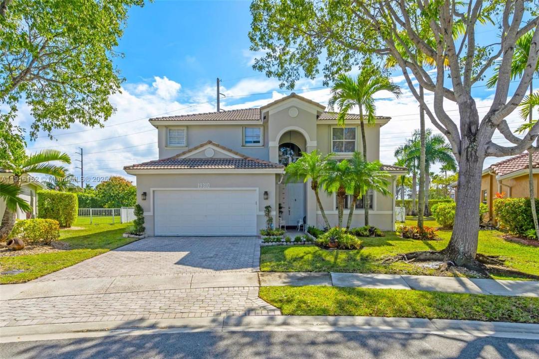 19310 SW 16th St, Pembroke Pines, Florida 33029, HOA KỲ
