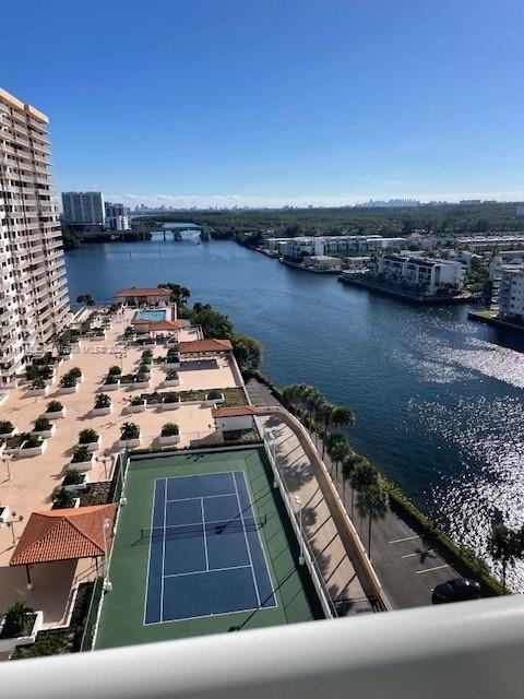 301 174th St 1605, Sunny Isles Beach, Floride 33160, États-Unis