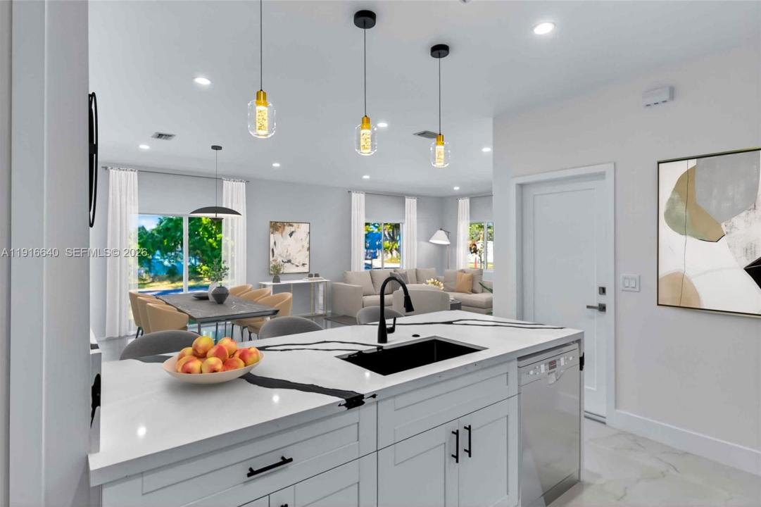 1346 NW 44th St, Miami, Florida 33142, Stati Uniti