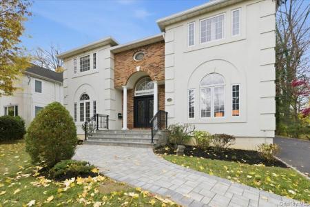 11 Drury Lane, North Hempstead, New York 11023, HOA KỲ