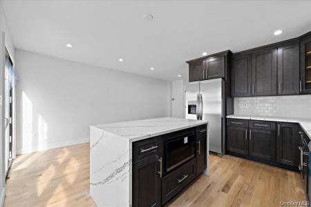 99 Thurton Place, Yonkers, New York 10704, États-Unis