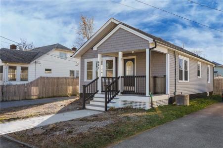 447 Harrington Avenue, Warwick, Rhode Island 02888, États-Unis