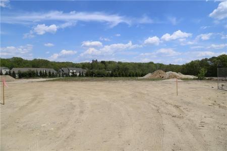 61 Harris Road, Smithfield, RI 02917, USA