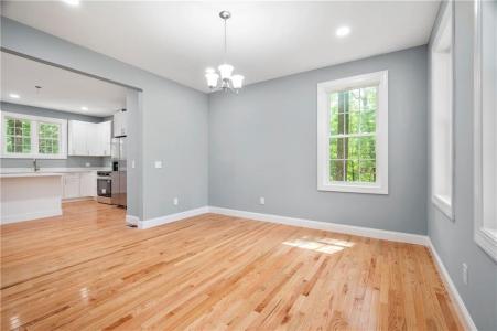 111 Cider Mill Road, North Smithfield, Rhode Island 02896, USA