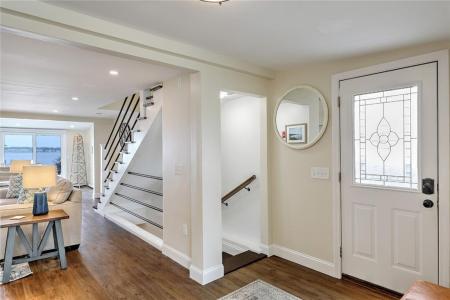 45 White Avenue, East Providence, 로드아일랜드 02915, 미국