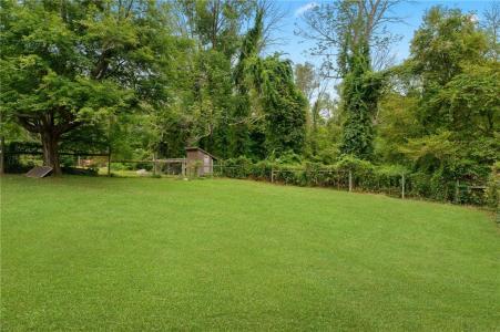 16 Burgess Road, Foster, Rhode Island 02825, États-Unis