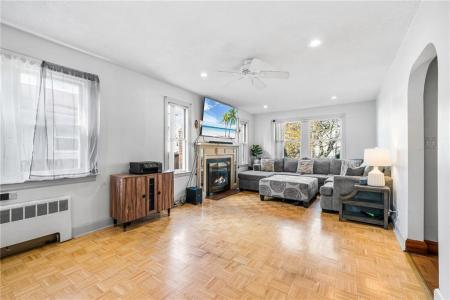 11 Lyman Avenue, North Providence, 罗得岛 02911, 美国