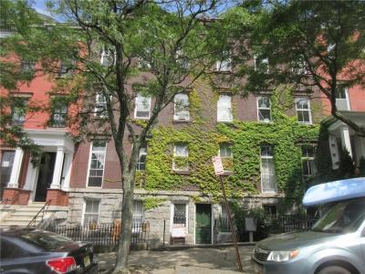 100 Bowen Street 3 W, Providence, RI 02906, USA