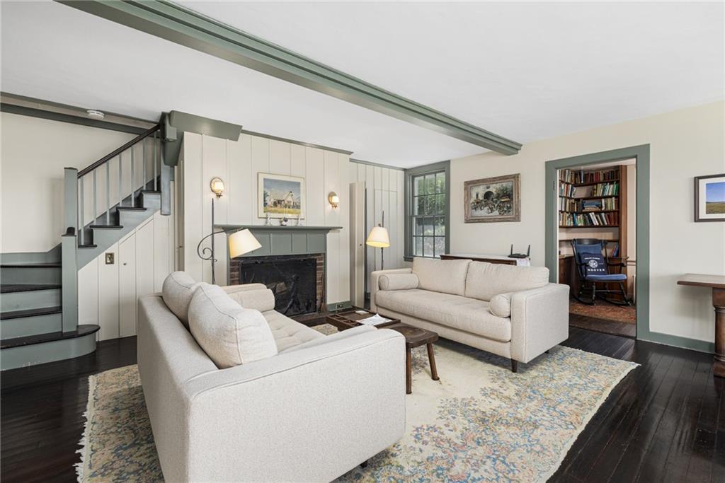 10 Casey Court, Newport, Rhode Island 02840