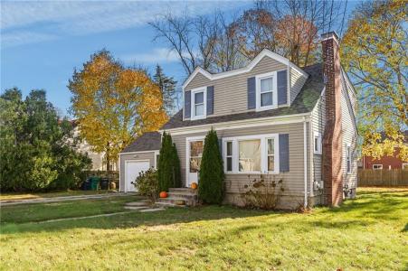 40 Cavalcade Boulevard, Warwick, Rhode Island 02889, USA