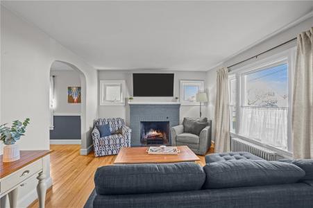 40 Cavalcade Boulevard, Warwick, Rhode Island 02889, USA