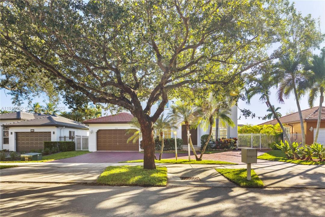 7830 NW 161st Ter, Miami Lakes, فلوريدا 33016, الولايات المتحدة