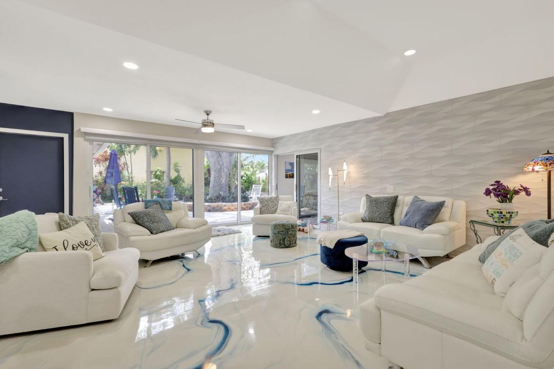 7598 W Country Club Boulevard, Hidden Valley, Boca Raton, فلوريدا 33487, الولايات المتحدة