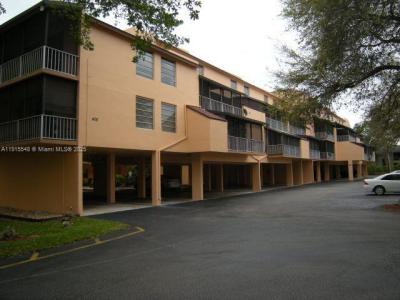 400 Commodore Dr 108, Plantation, Florida 33325, USA