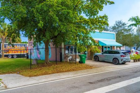 367 NE 3rd Ave, Delray Beach, Флорида 33444, Соединенные Штаты