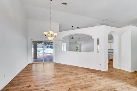 513 SE Cliff Road, Port Saint Lucie, Florida 34953