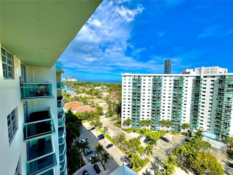 19390 Collins Ave 1610, Sunny Isles Beach, Florida 33160