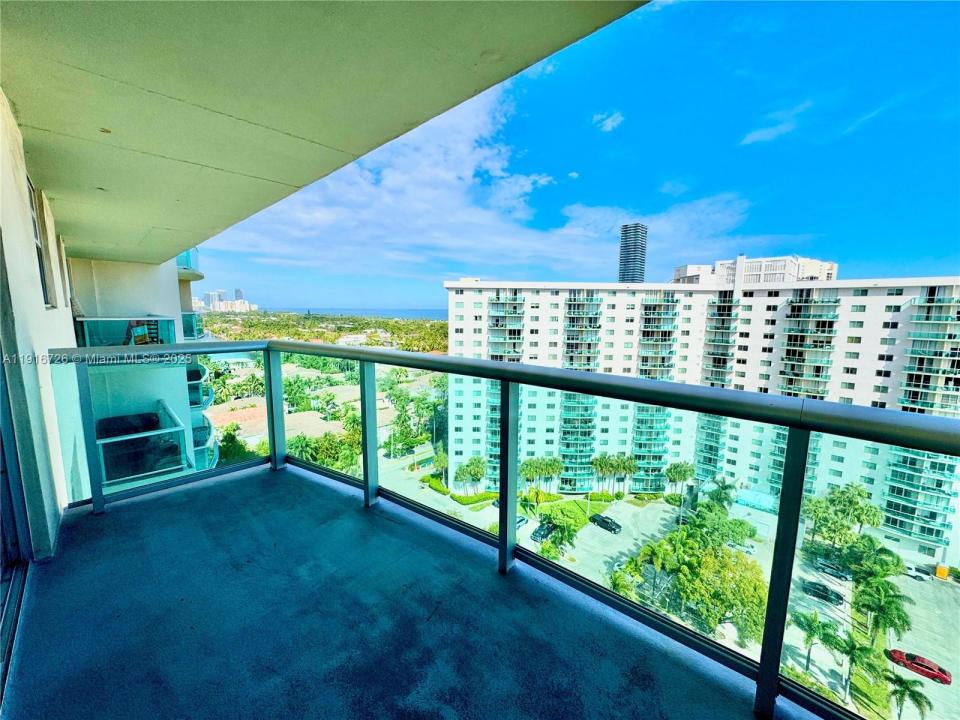 19390 Collins Ave 1610, Sunny Isles Beach, Florida 33160