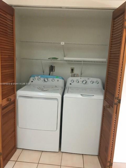 8933 SW 123rd Ct 204, Miami, フロリダ 33186, アメリカ合衆国