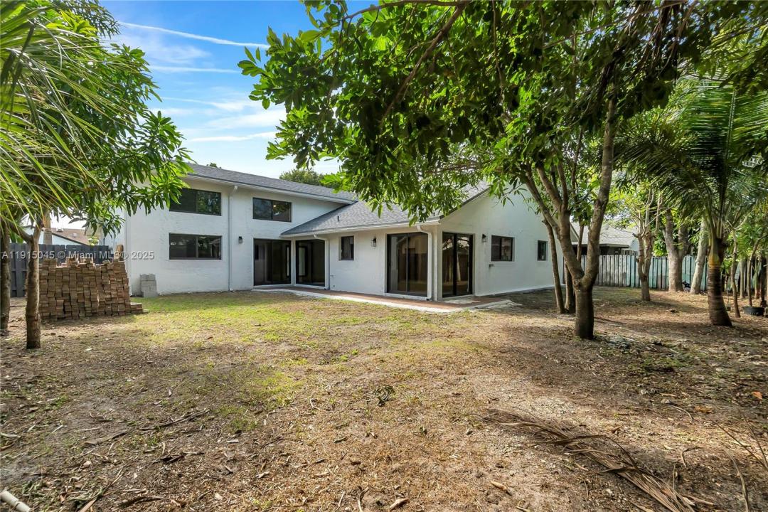 7151 NW 45th Ct, Lauderhill, Флорида 33319, Соединенные Штаты