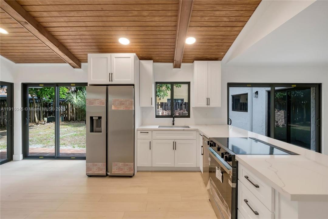 7151 NW 45th Ct, Lauderhill, Флорида 33319, Соединенные Штаты