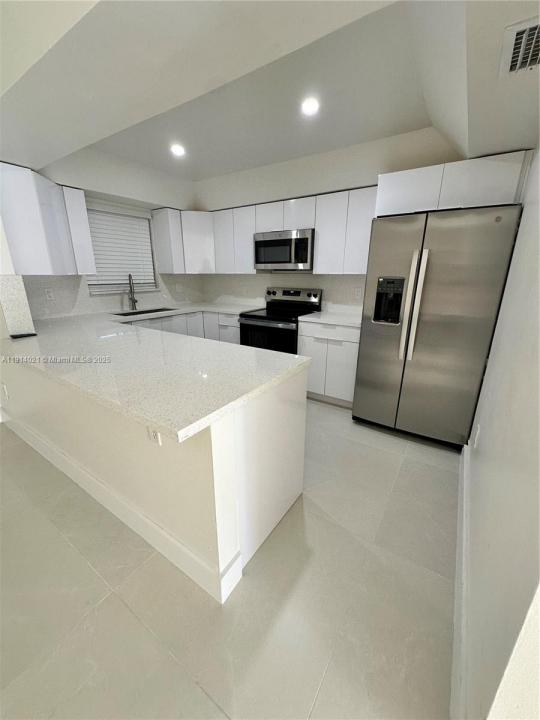 5151 SW 121 Terrace 5151, Cooper City, Florida 33330