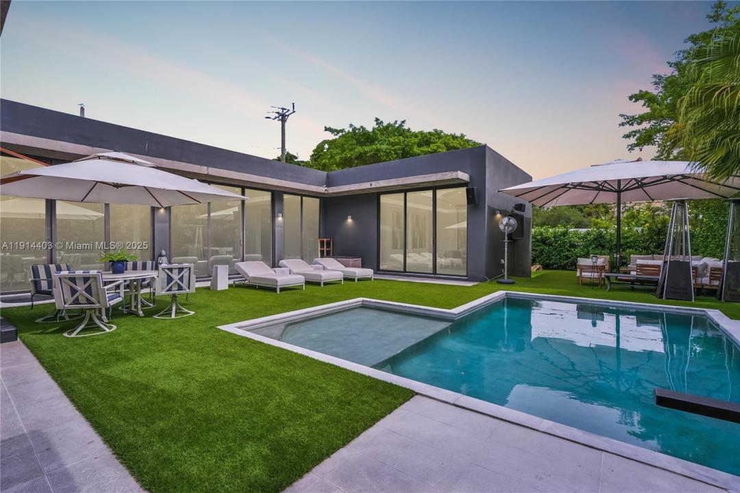 1845 NE 124th St, North Miami, Floride 33181, États-Unis