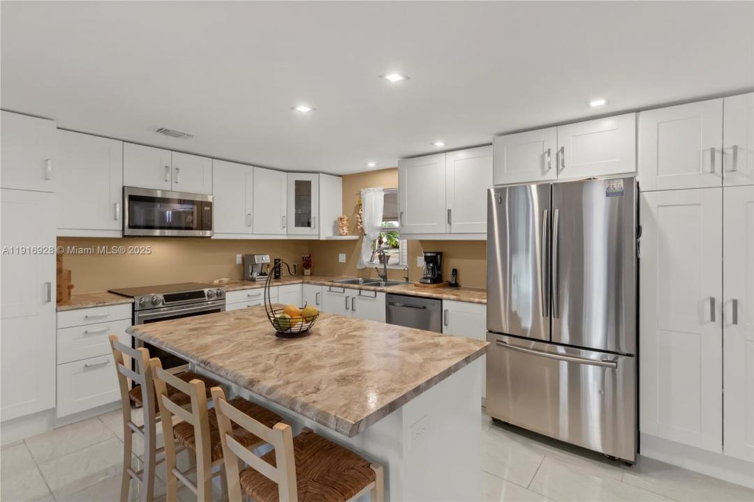 5239 NW 3rd Ave, Deerfield Beach, Flórida 33064, Estados Unidos
