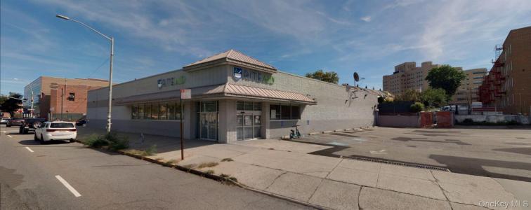 158-02 Union Turnpike, Nova Iorque, Nova Iorque 11366, Estados Unidos