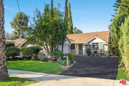 Gilmore Street, Van Nuys, Калифорния 91411, Соединенные Штаты