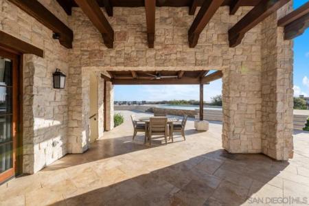 Entrada De Luz E, San Diego, California 92127