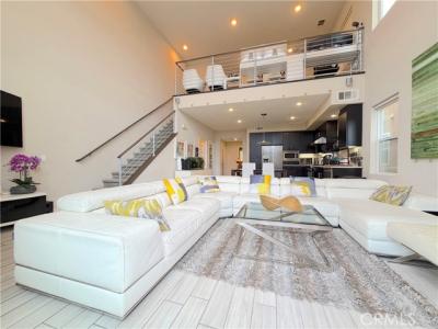 W Artesia Square, Gardena, Califórnia 90248, Estados Unidos